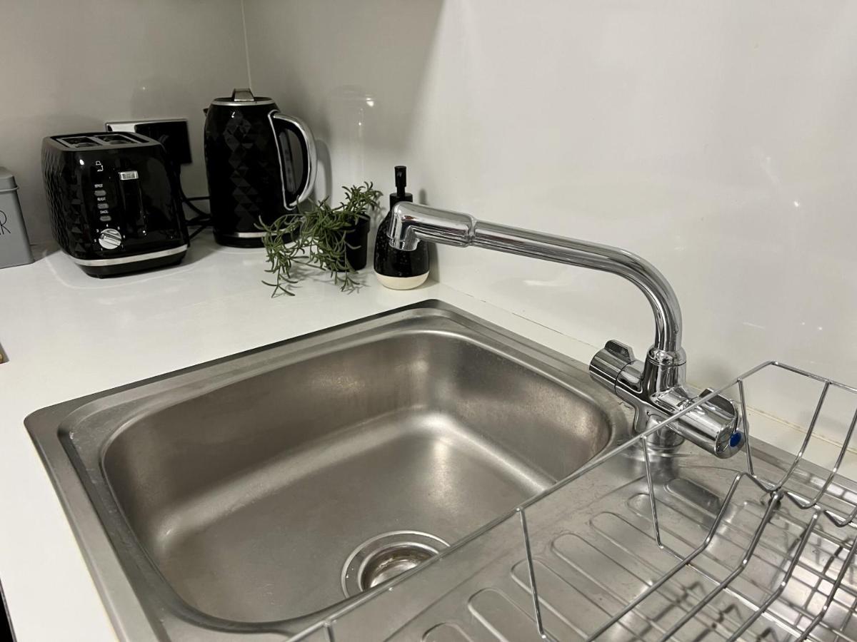 Charming 1Br Next To The Lanes By Sullivan Stays Hove Buitenkant foto